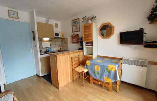 Studio lumineux au Sauze, 4 pers, accès pistes - FR-1-804-62 - Foto 7