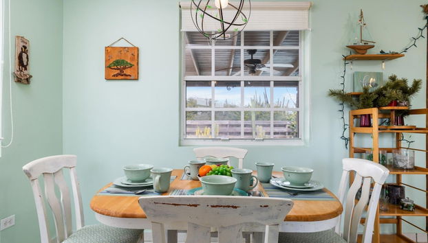 Quiet Cozy Central 2br1ba w Private Pool BBQ - Foto 4, Habitación