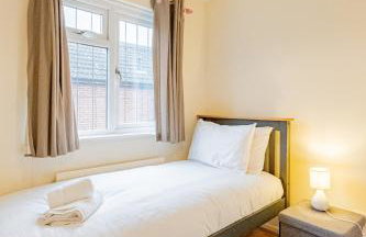 Comfortable 4-bedroom home Bicknacre - Pass the Keys - Foto 9