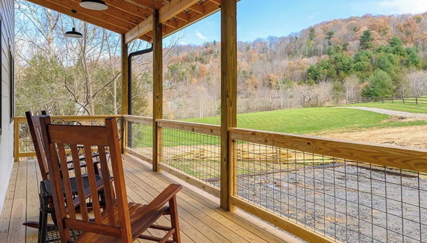 Idyllic Mountain by Avantstay Outdoor Living - Foto 4, Interior