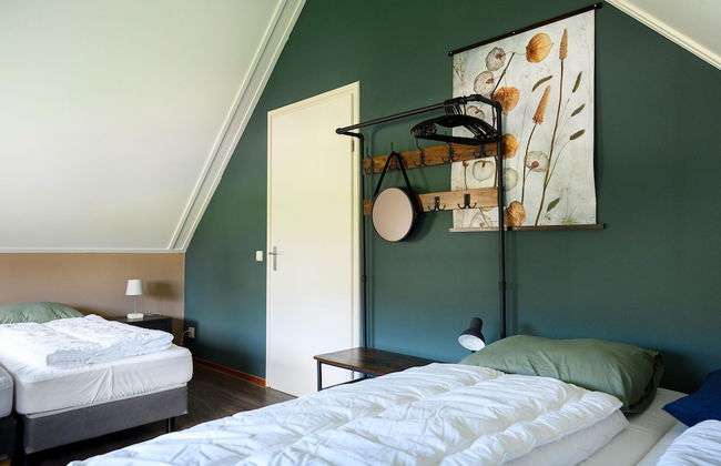 House With Sauna, Outdoor spa and Pedal Boat in Vlagtwedde - Photo 40