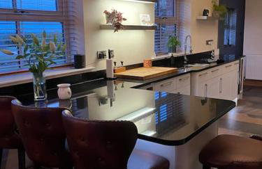 Woodbine Cottage-PART OF ALTON COTTAGES - Foto 8