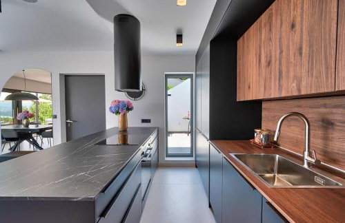 Casa Marta with Pool and Sea View - Photo 45