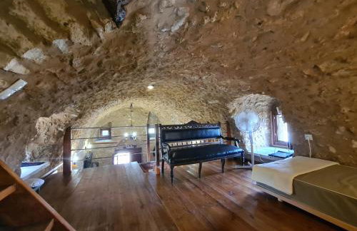 Pyrgos 1869 with Private Pool - Foto 29