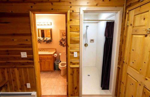 Enjoy The Outback+ Indoor Hot tub+Games+Puzzles+Tennis Court - Foto 16