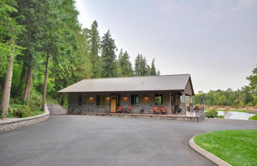 Luxurious Waterfront Retreat with Private Pond! - Foto 33