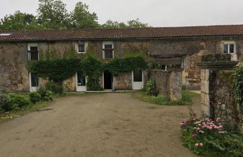 logement jusqu'à 8 lits dans un centre équestre grand parking - Foto 2