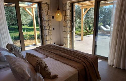 Elaiopetra Kefalonia - Stonehouse Hideaway with pool - Modern Luxury with Serene Sea and Mountain Views - Foto 5