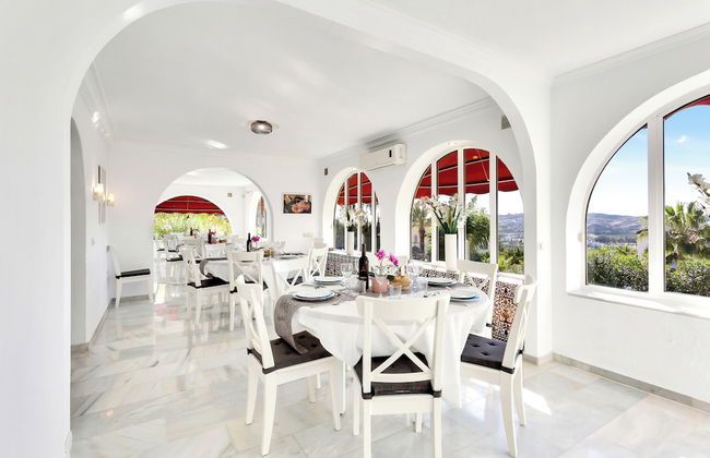 Most Luxurious Villa on the Costa del Sol - Photo 35