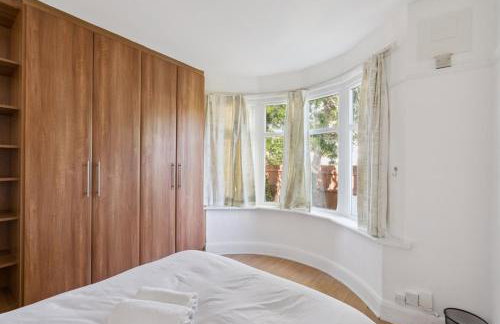 2 Bedroom Flat with Garden - Foto 11