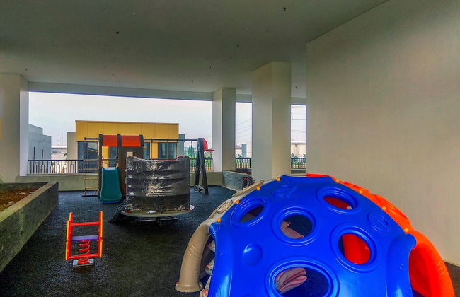 Comfort And Simply Design Studio At Vasanta Innopark Apartment - Photo 21