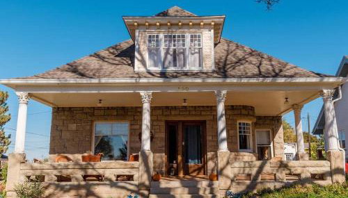 Maple House Large Vacation Home, Sleeps 7 Pet Friendly Great Location - Foto 2