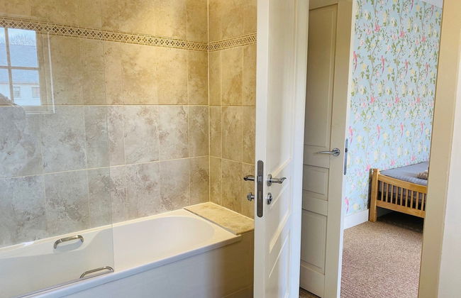 Bright Modern Welcoming Home Easy Stroll Along Pathway Into Kenmare Town - Foto 13