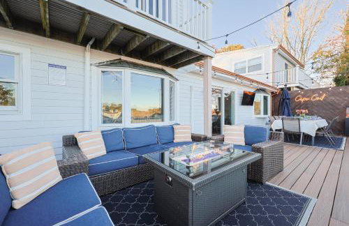 Waterfront Escape HotTub, Pets OK, Pool Table - Foto 11