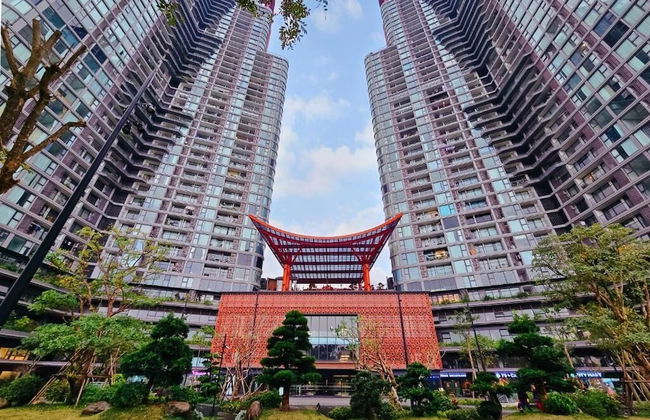 Onsen Landmark Luxury Apartments - Photo 1