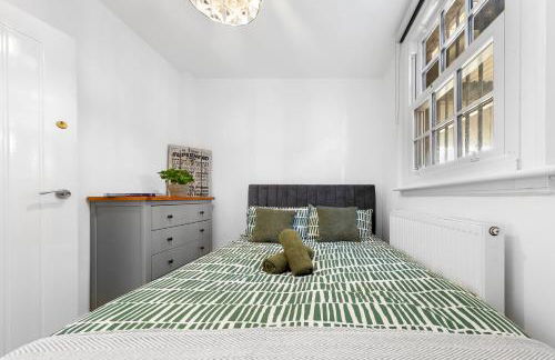 Spacious Lux Four-Bedroom Living - C London & Westminster - Photo 20