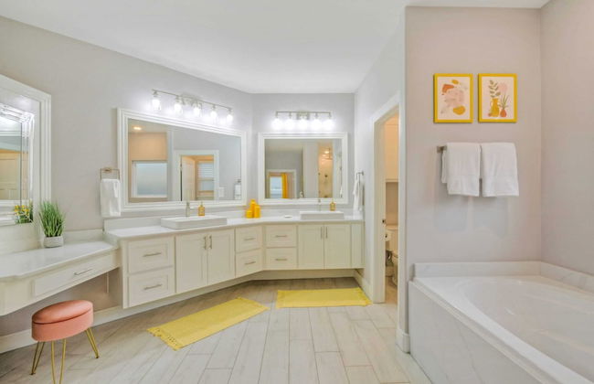 Graford by Avantstay Hot Tub, Firepit, Mini Putt - Foto 23