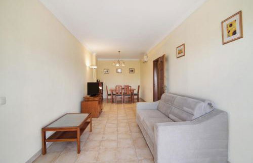 Yara Beach Apartments with Terrace - Foto 8