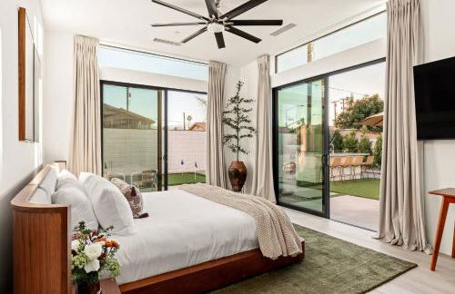 Desert Oasis: Pool, Spa, Golf Sim + EV Charger - Foto 5