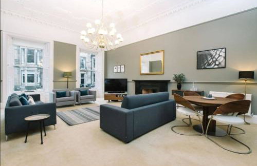JOIVY Palmerston Place Residence: Luxury City Centre Apt With Private Parking - Foto 2