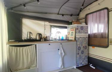 CampOloHel- przyczepa kempingowa - Foto 16