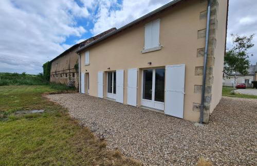 Maison tranquille avec jardin, proche Châteauroux, 4 ch., 3 sdb, terrasse, barbecue, parking - FR-1-591-358 - Photo 20