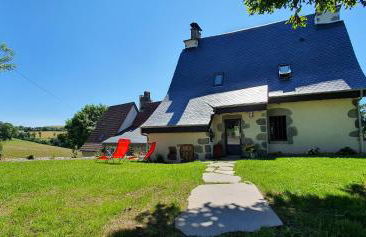 Maison typique des monts du Cantal - Photo 9