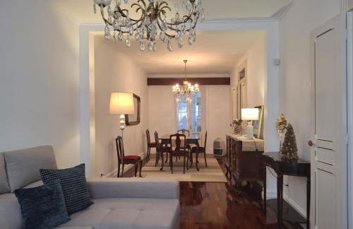 Grandparents' House - Photo 1