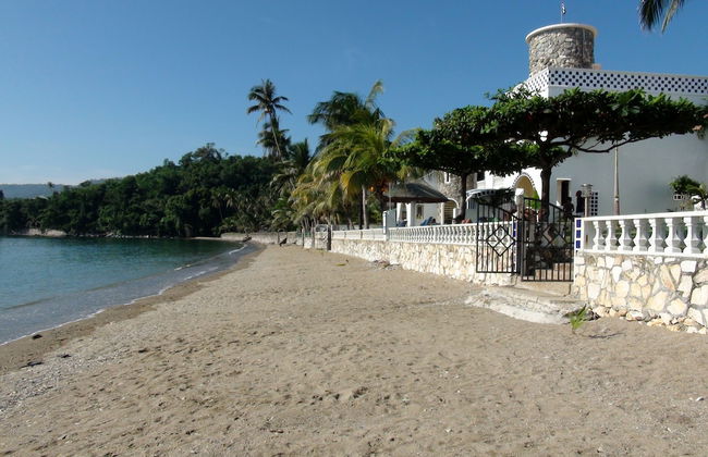 Squares Cafe and Apartments - Foto 52