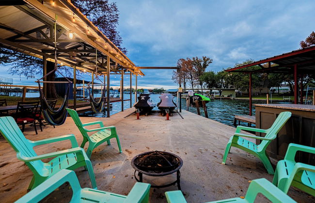 Lake LBJ Waterfront Family-friendly Retreat! - Photo 22