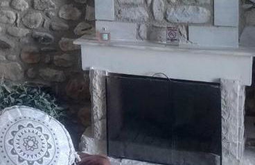 Efterpi's Tower House! εύ τέρπω she who brings joy - Foto 6