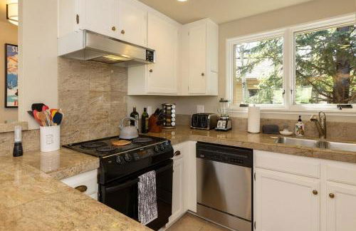 Sun Valley Condo on the Green with Dollar Views - Foto 18