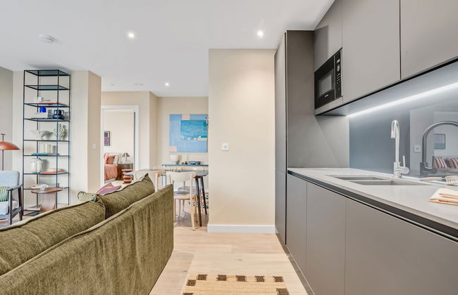 Stunning Two-bedroom Apartment With a Balcony - Foto 19