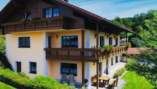 Ferienwohnungen Holzferienhäuser Leithenwald - Foto 2