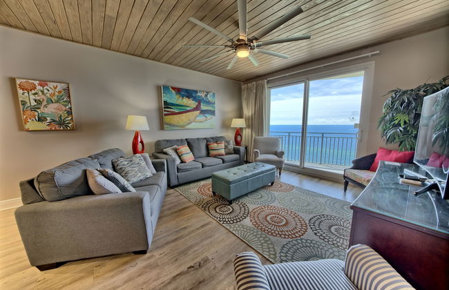 Sterling Breeze - Luxury Beach Front Condo - Photo 49