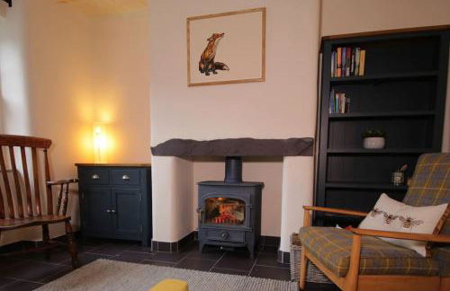 Riverside cottage walking distance into Caernarfon - Photo 2