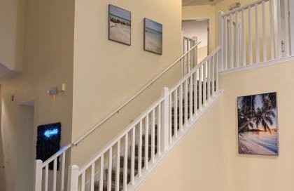 Family Ready in Gated Community Near Attractions - Foto 8