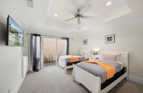 Nr Galleria & Med Center Hot Tub Games WiFi - Foto 3