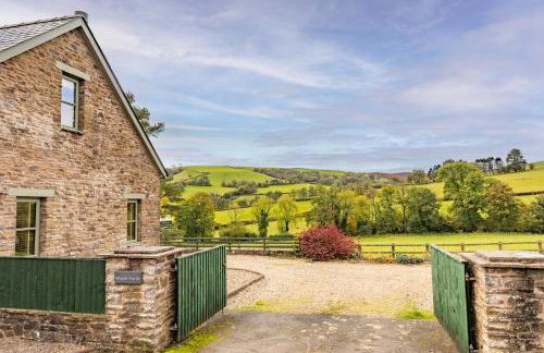 Waun Yscir Rural escape in the Brecon Beacons - Photo 25