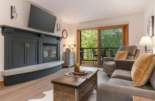 Upscale Couple's Getaway Hot Tubs - Foto 1