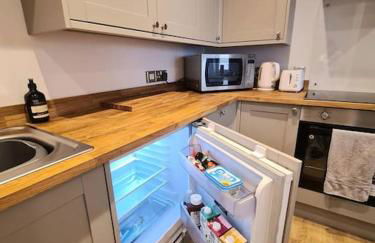 Luxury, Spacious 3 Bedroom, Beachfront Apt with Parking & Courtyard - Shoreside - Foto 32