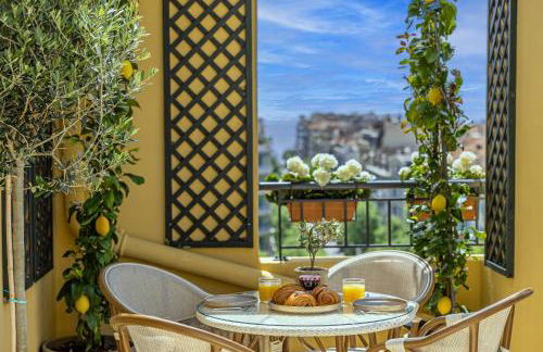 Luxurious penthouse, 2 bedroom suites, 3 spacious terraces, gorgeous views of mountains and sea, - Foto 20