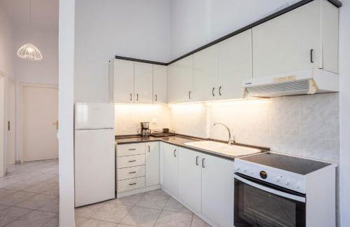 Aris Luxury Apartments - Photo 18