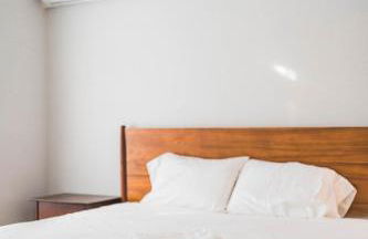 Stylish Home w Full Kitchen Garage Backyard - Foto 42