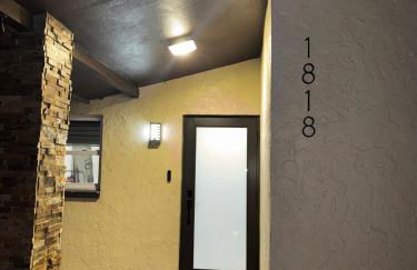 The Palm Stay Near SWF Airport laundry - Foto 3