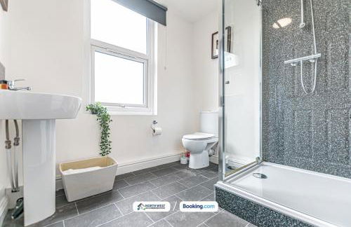 Wigan Short Let Spacious 4BR, Contractors Welcome - Foto 10