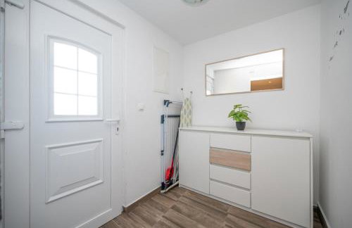 Family-friendly apartments with swimming pool Lukovo Sugarje, Karlobag - 24896 - Photo 22