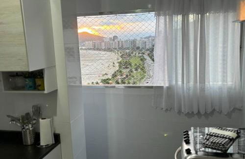 Apartamento espaçoso com vista deslumbrante - Foto 14