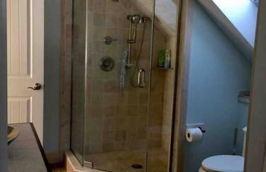 Waterfront Home on Bantam Lake with Private Beach - Foto 30