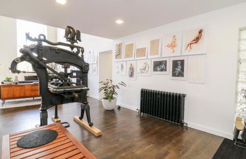 The Pump House Art Studio - Foto 11